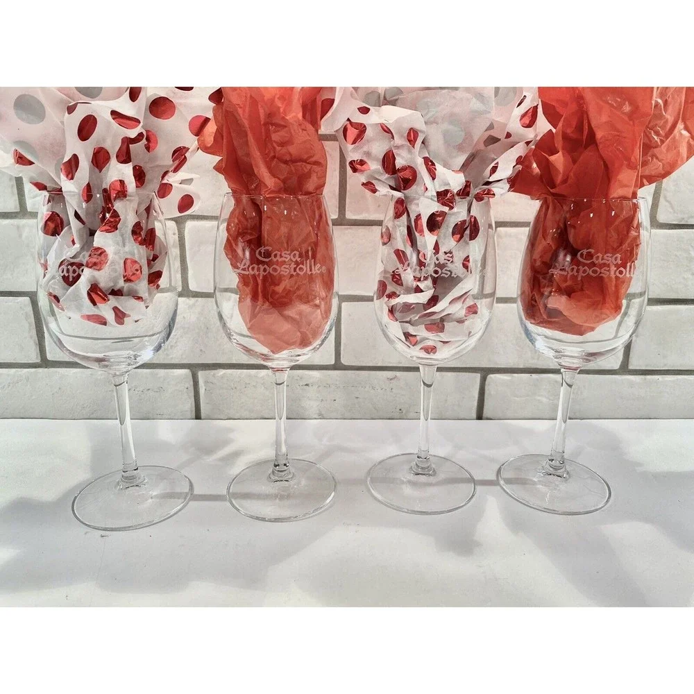 Set Of 4‎ Casa Lapostolle Wine Glasses Clear Glass